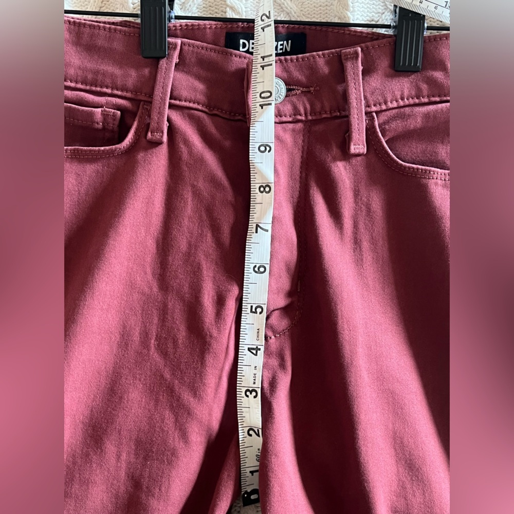 Denizen from Levi’s Mauve High Rise Skinny Stretchy Pants Women's size 8 - Picture 13 of 16